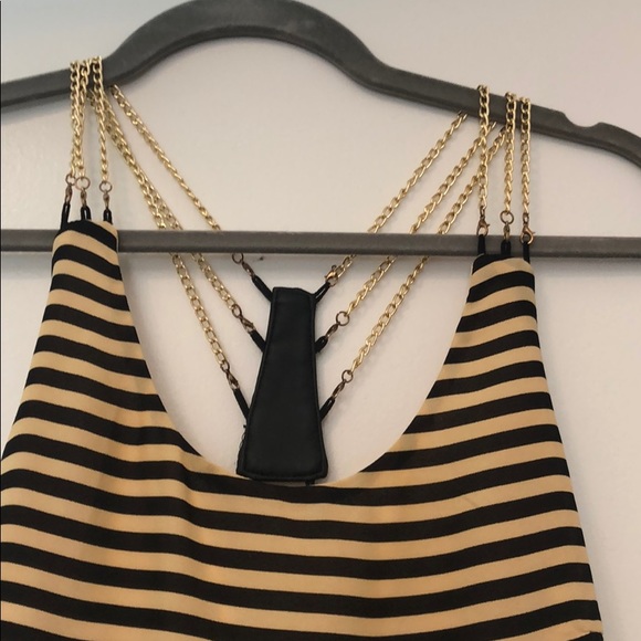 Cream and black high low dress - Picture 3 of 6